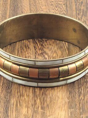 Vintage India Mixed Metal Bangle Bracelet Mother Pearl Inlay Brass Copper Boho